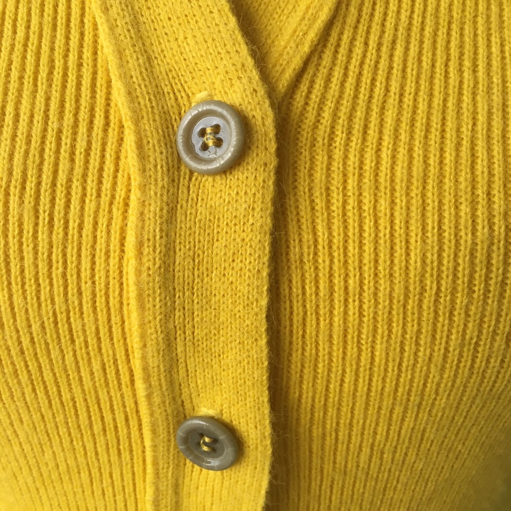 60s/70s Vintage Union Made Yellow Sweater Vest - Picture 5 of 7